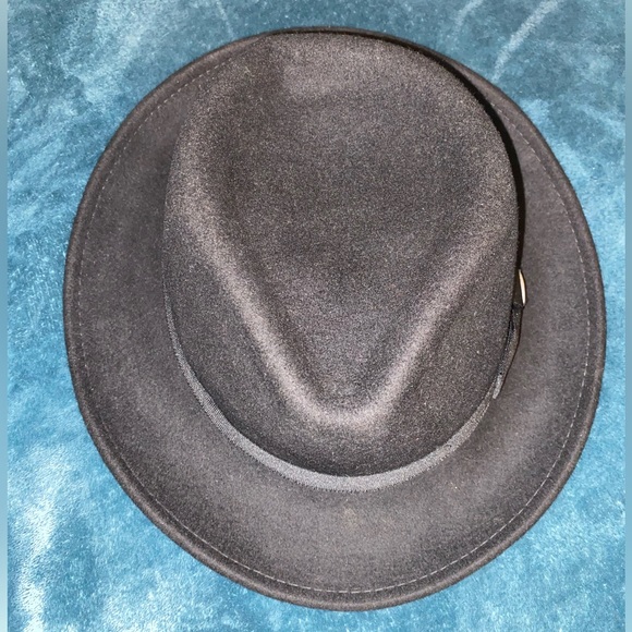 Classy 100% Wool Fedora - Picture 2 of 6